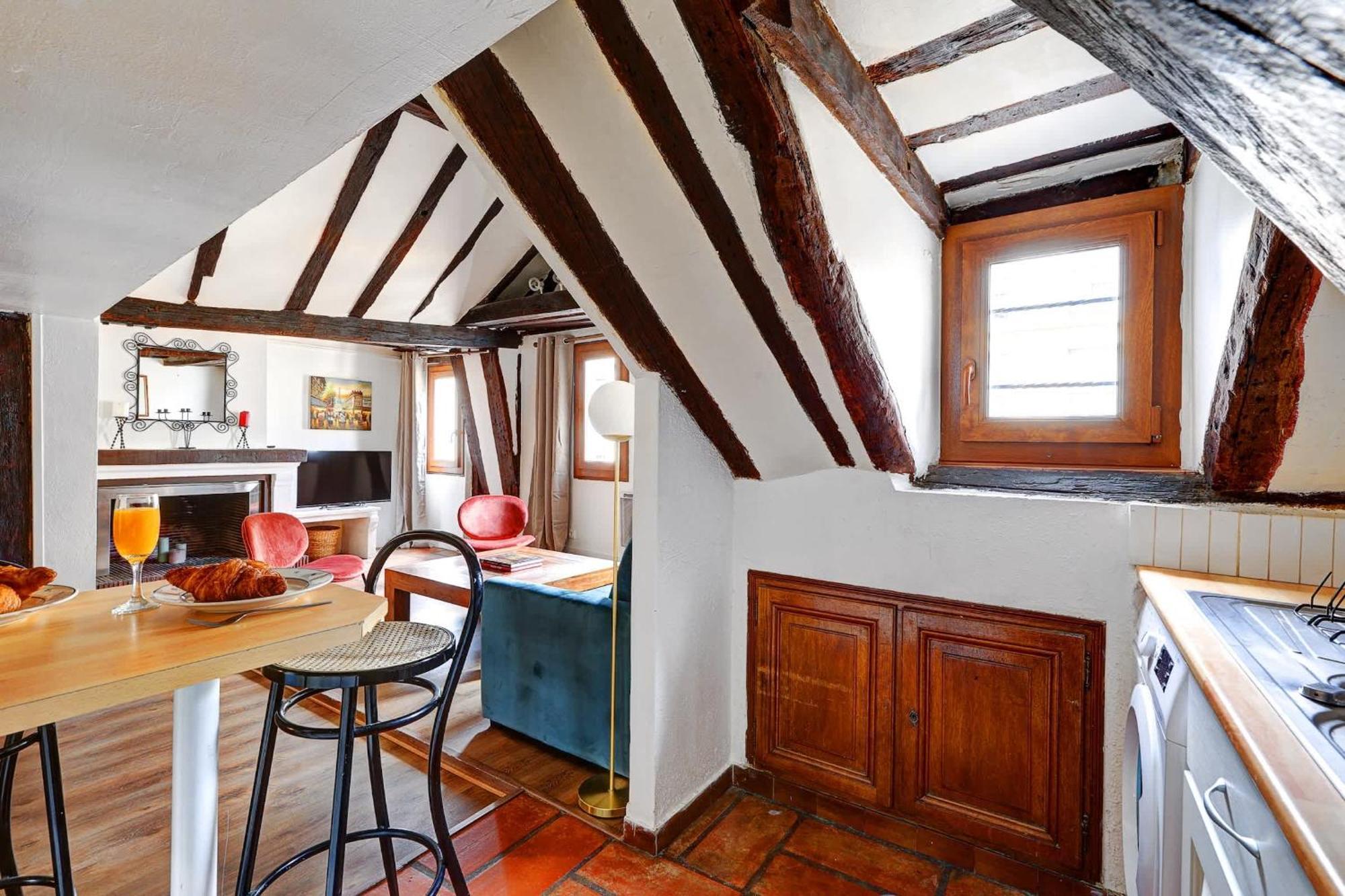 Ile Saint-Louis - 2Br - Cityapartmentstay パリ エクステリア 写真