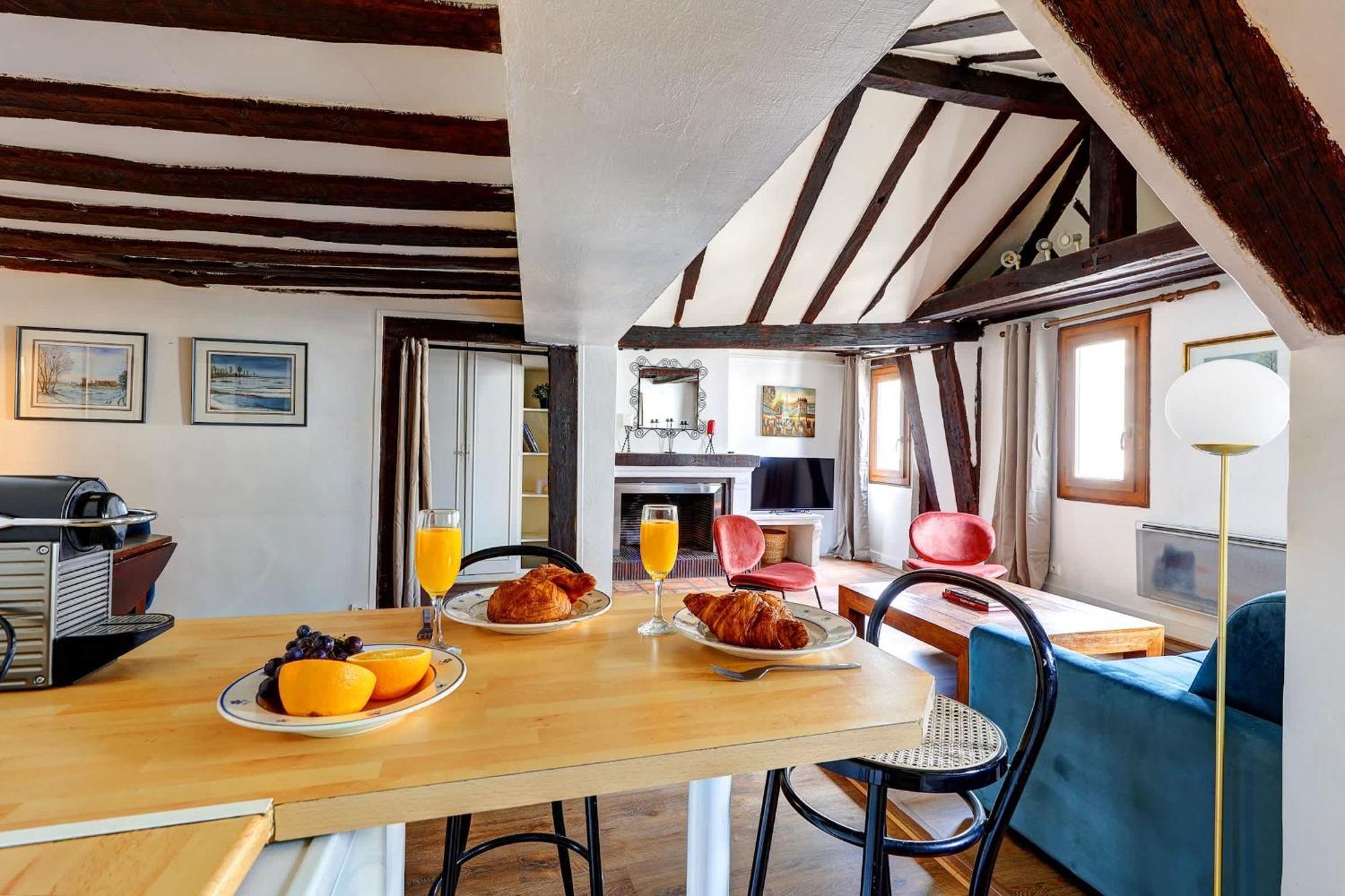 Ile Saint-Louis - 2Br - Cityapartmentstay パリ エクステリア 写真